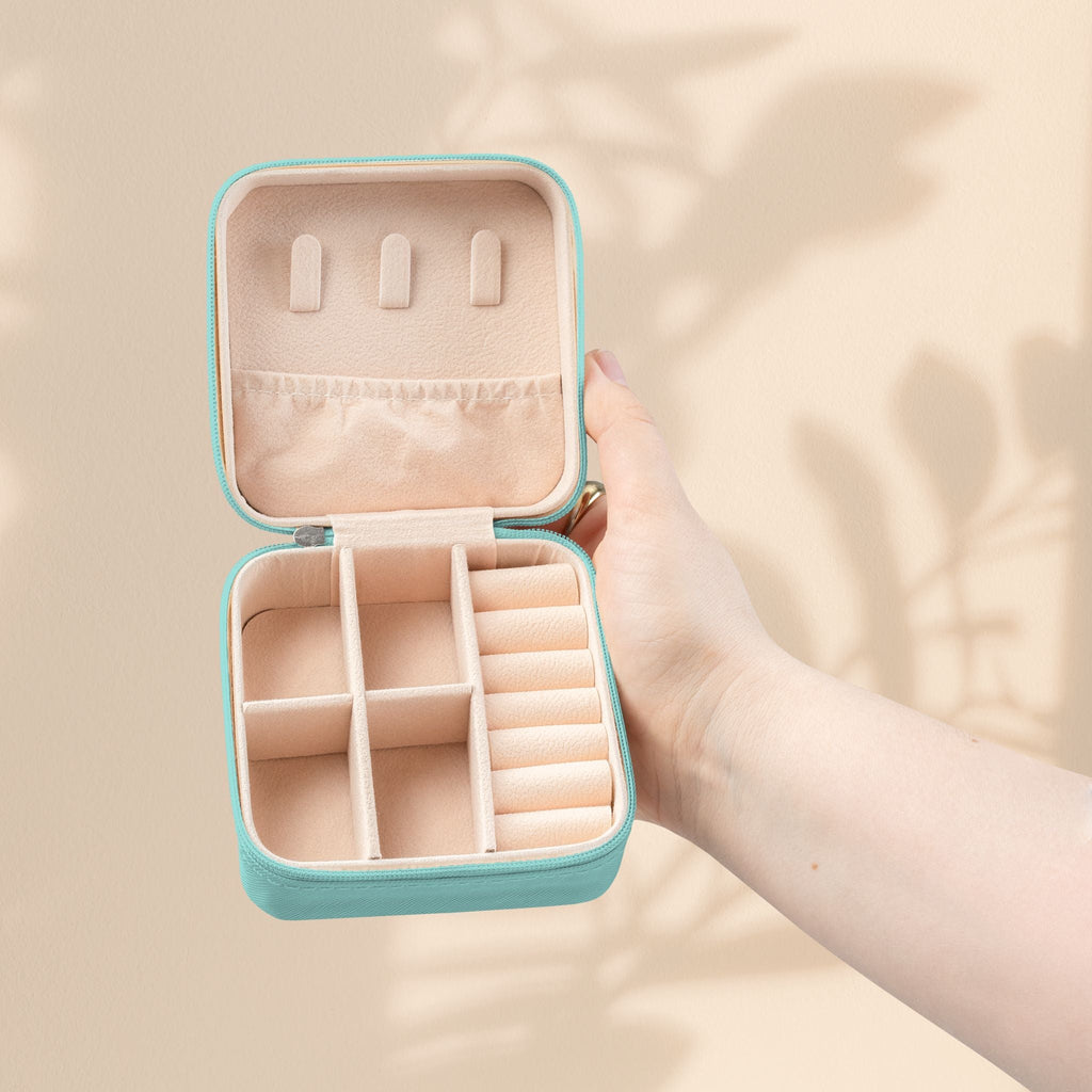 Aquarius Jewelry Travel Case — Compact Zodiac Travel Jewelry Organizer